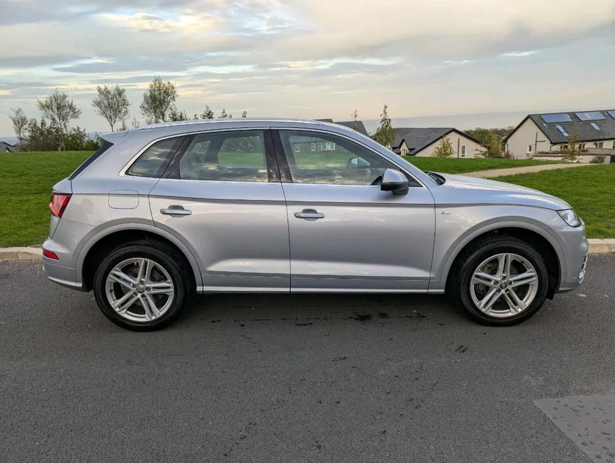 Audi Q5 2017 - Image 4