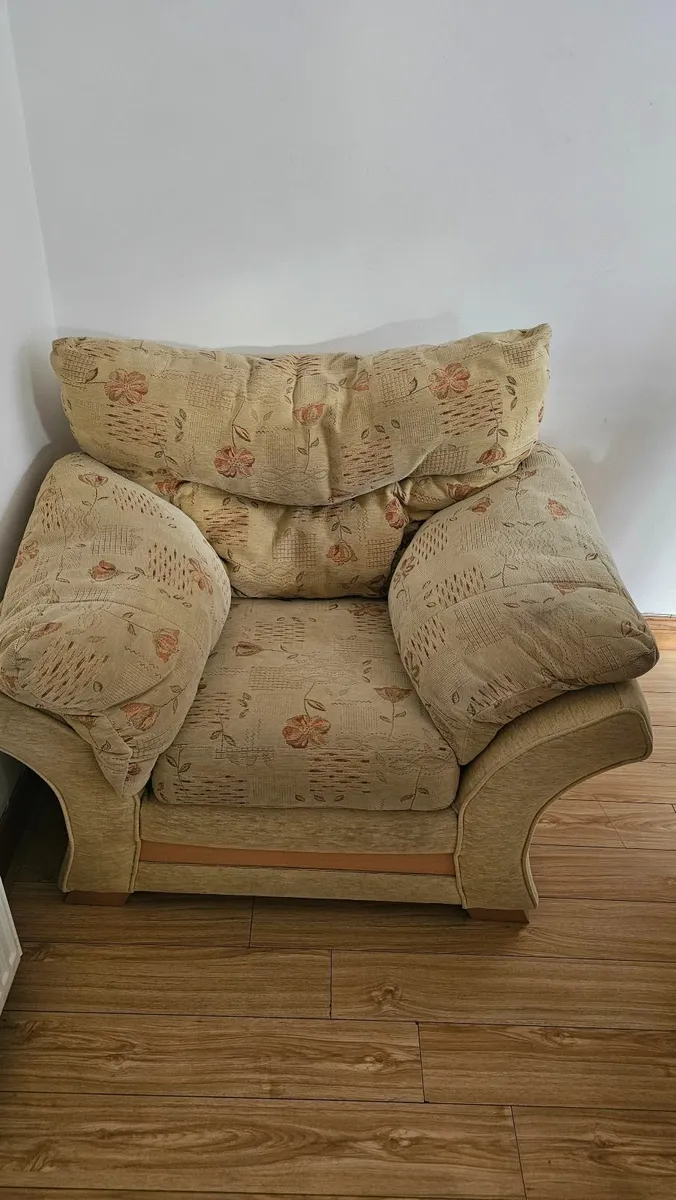 Sofa - Image 3