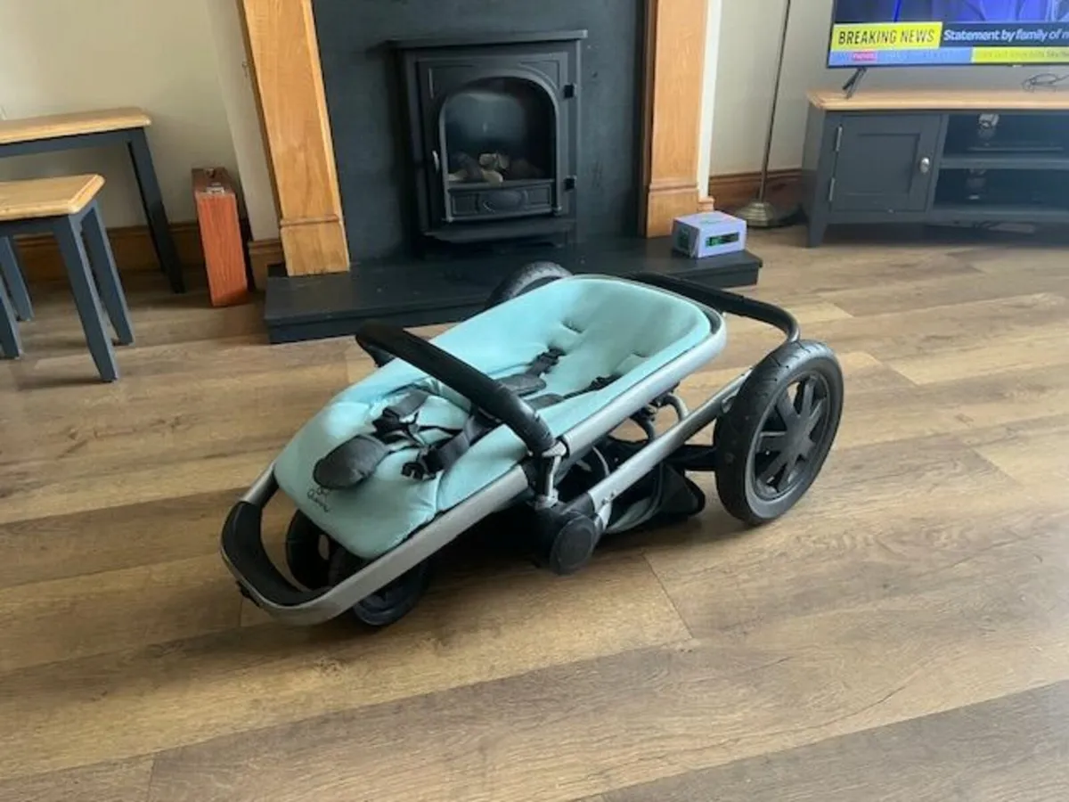 Quinny Travel System - Image 4