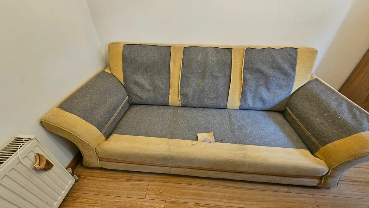 Sofa - Image 4