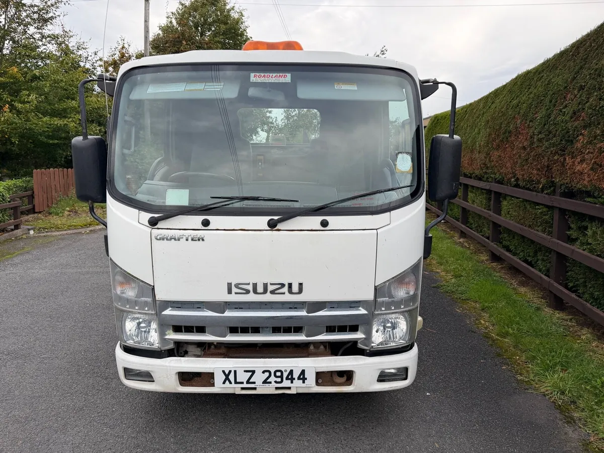 2009 Isuzu Grafter N35 150 3.5 Tonne Dropside Pick - Image 2