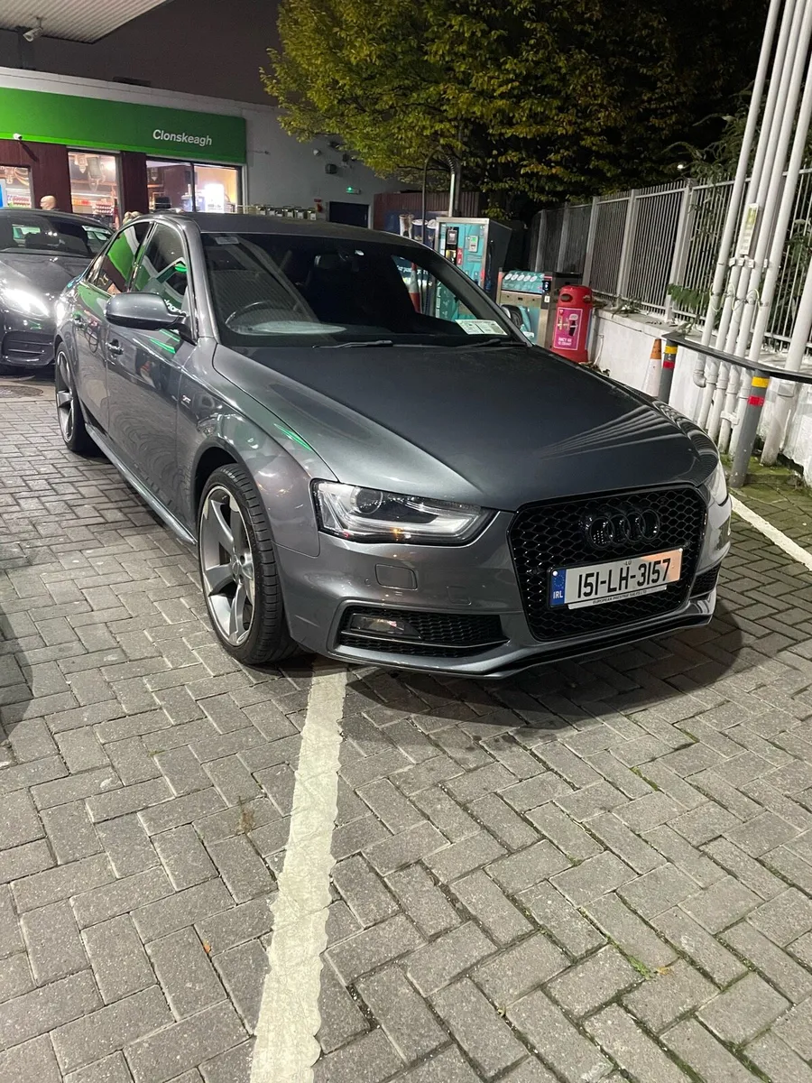 2015 Audi A4 2.0L Sline - Image 4