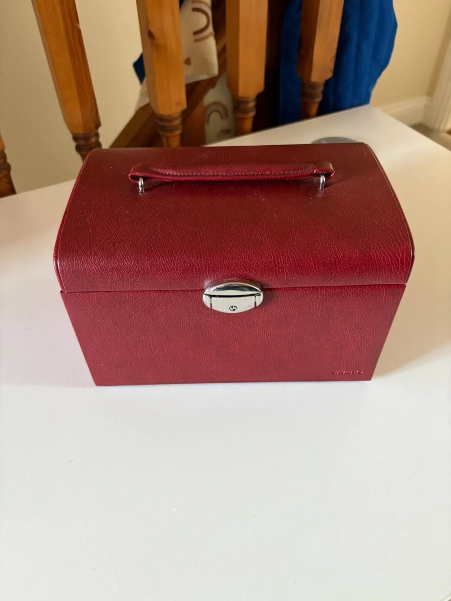 Jewellery box - Image 2