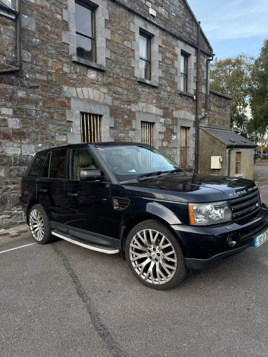 Range Rover - Image 4