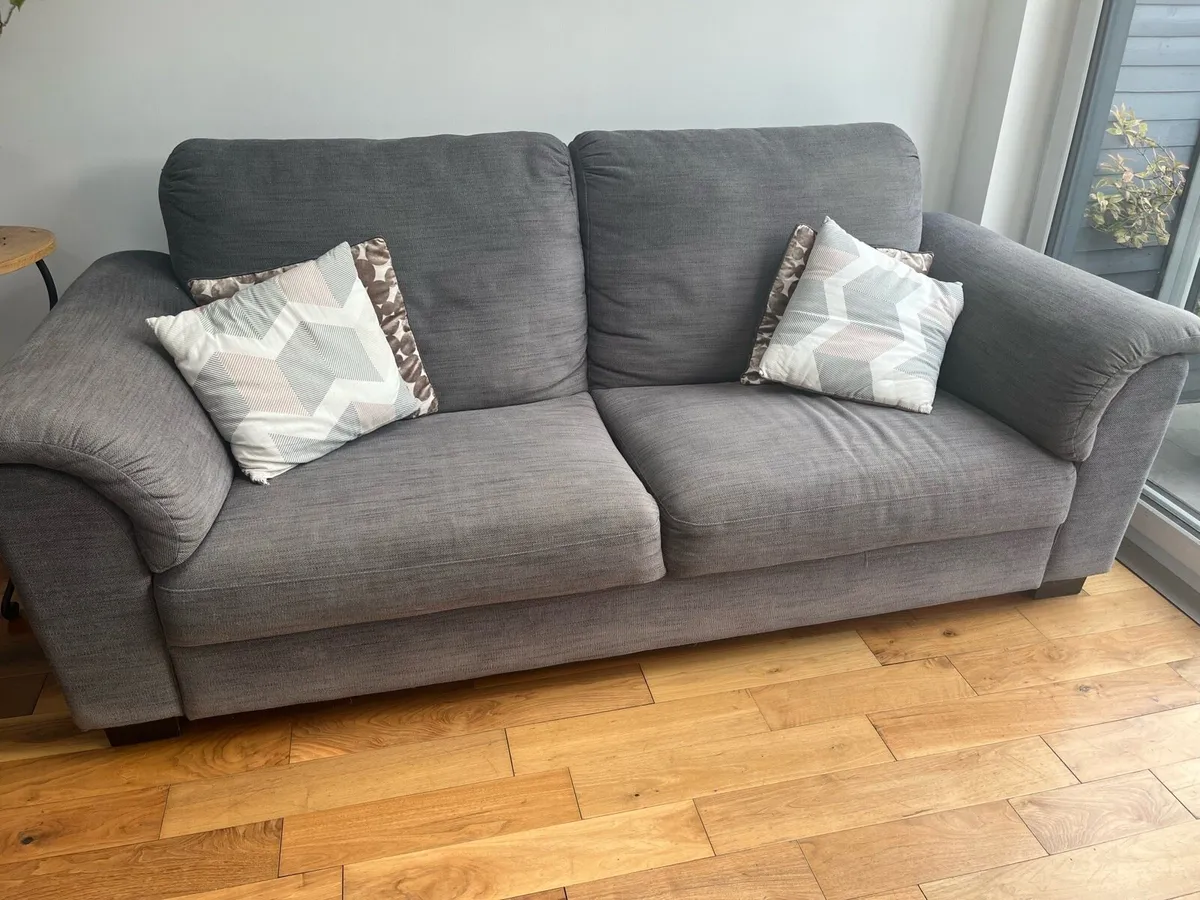 Couch - Image 1