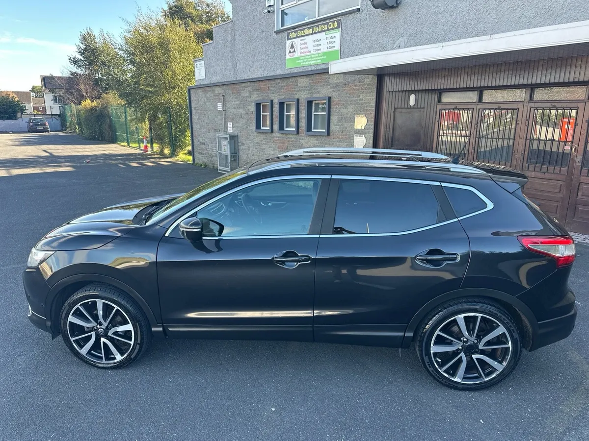 Top Tekna SPEC Quasqai Leather long NCT+Tax🤩 - Image 3