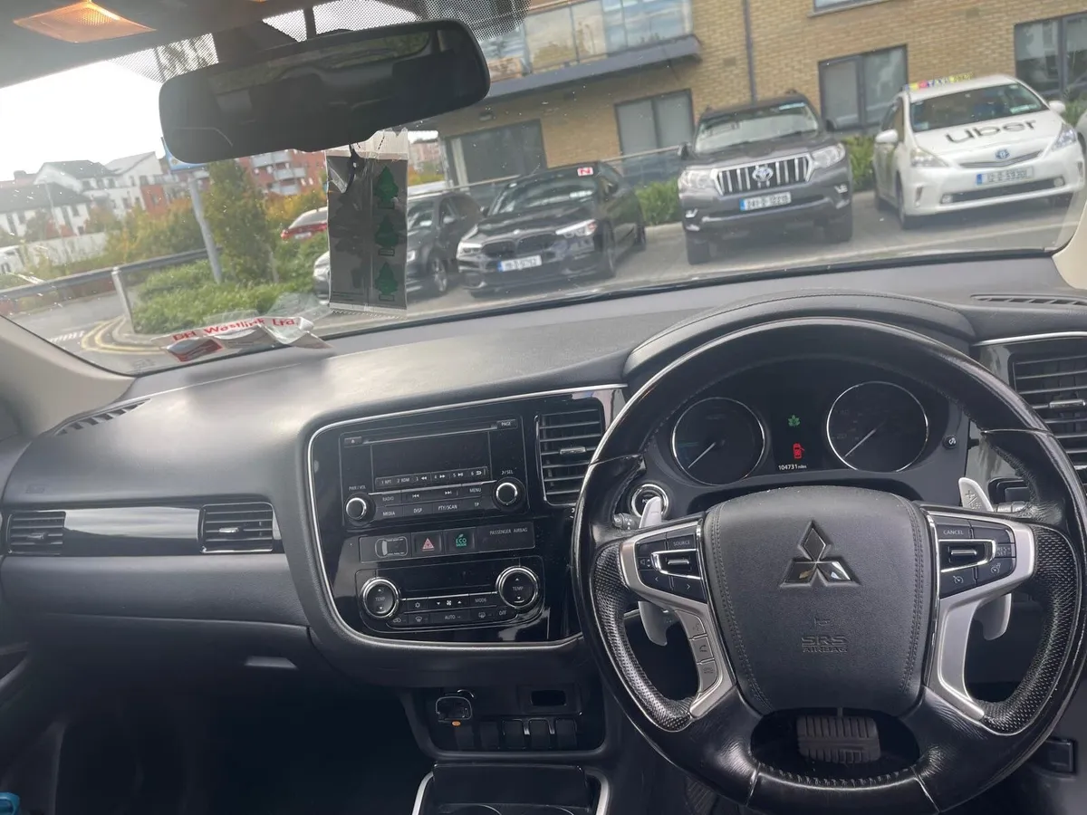 Mitsubishi Outlander 2016 - Image 4