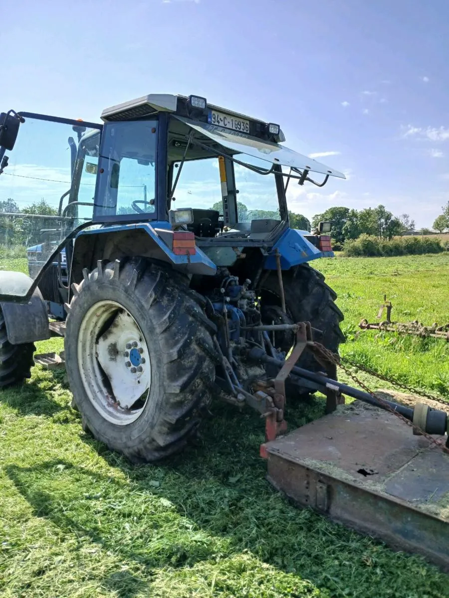 Tractor - Image 3