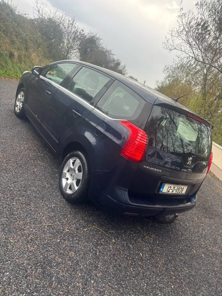 Peugeot 5008 - Image 4