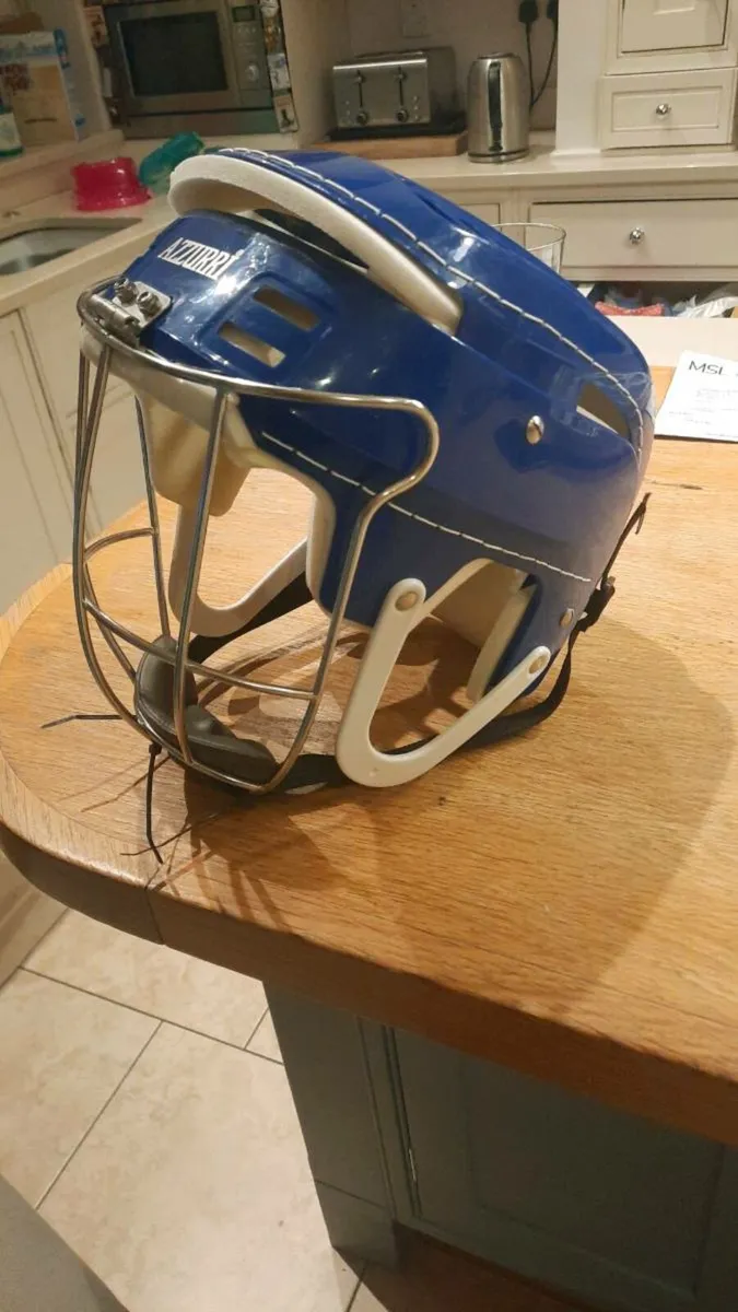 Oldstyle hurling helmet