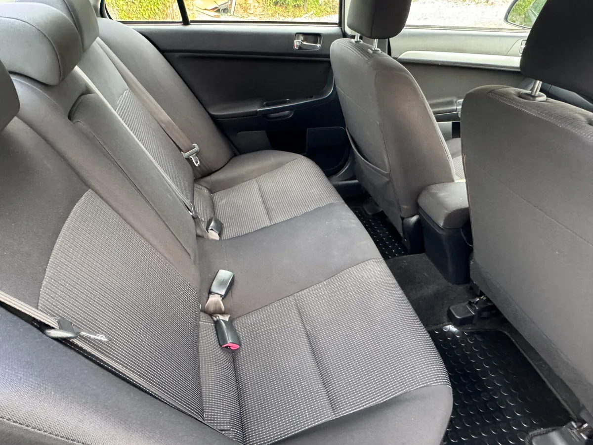 2012 Mitsubishi Lancer 1.8 Diesel - Image 4