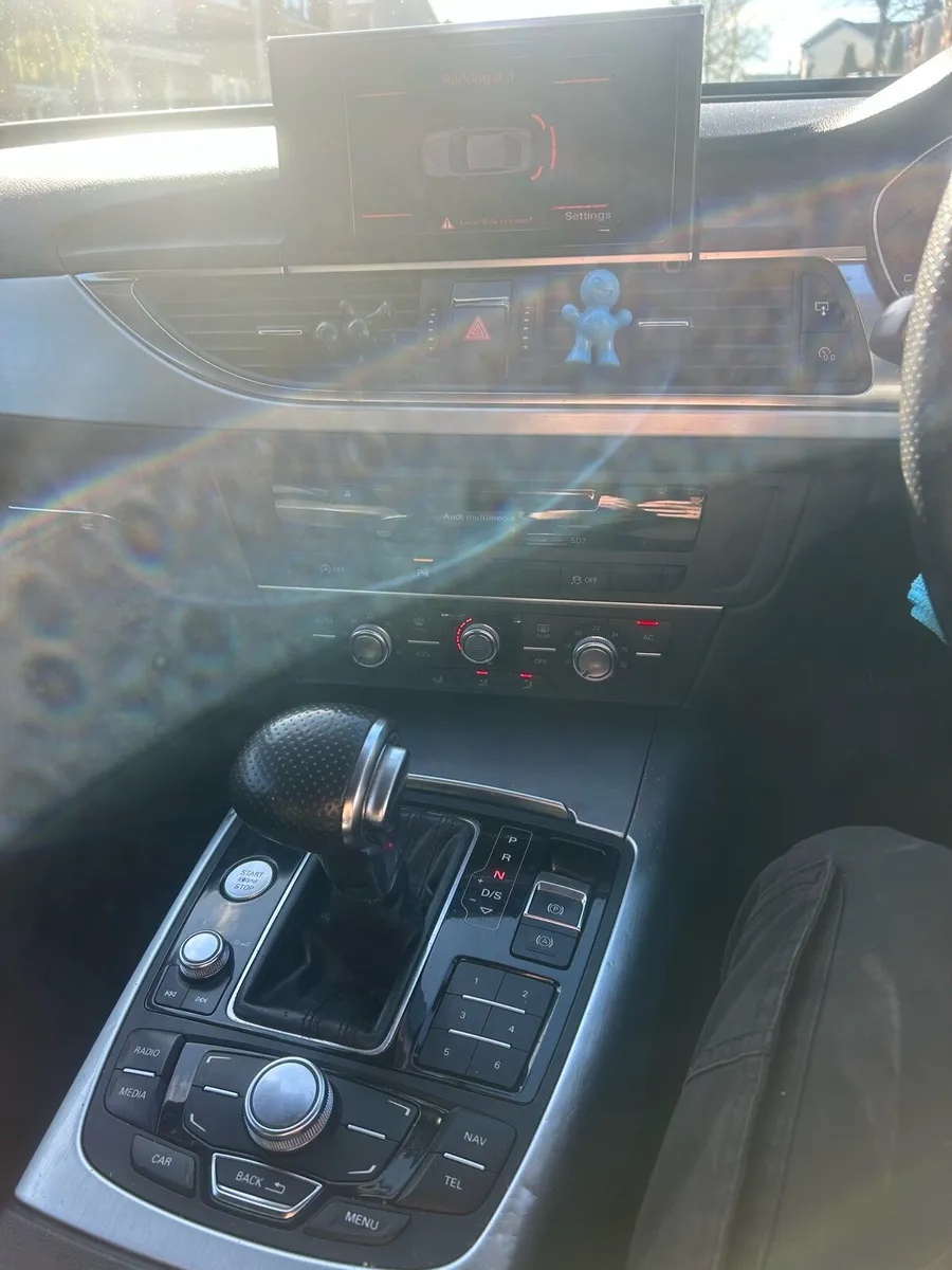 Audi A6 Black Edition - Image 4