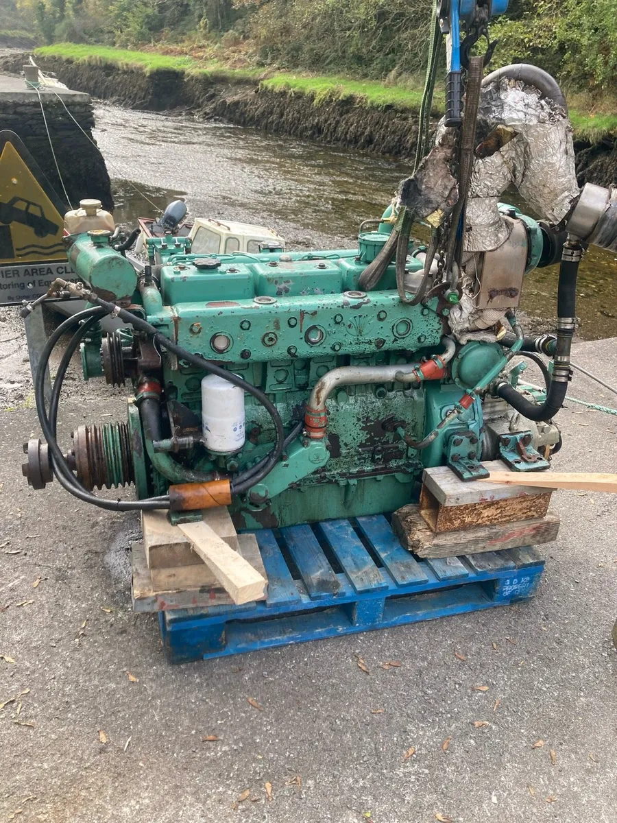 Marine Engine - Image 1