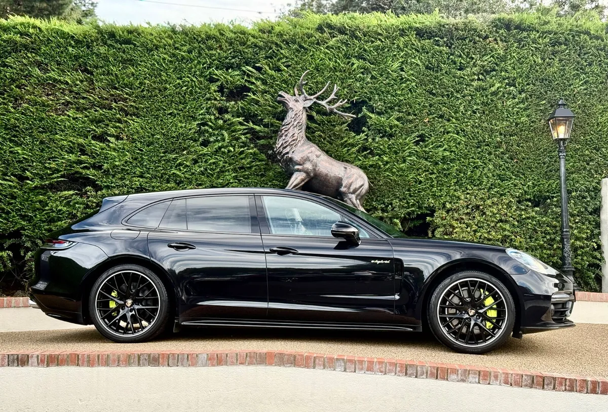 Porsche Panamera 455BHP 2.9 V6 HYBRID 1 OWNER - Image 3