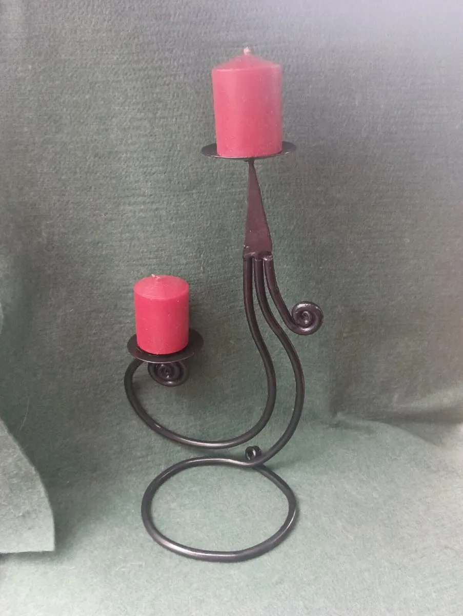 Beautiful candle stand - Image 1