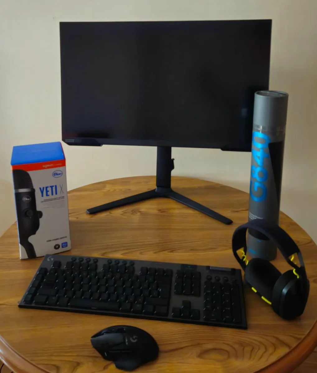 PC/Gaming Hardware - Image 1