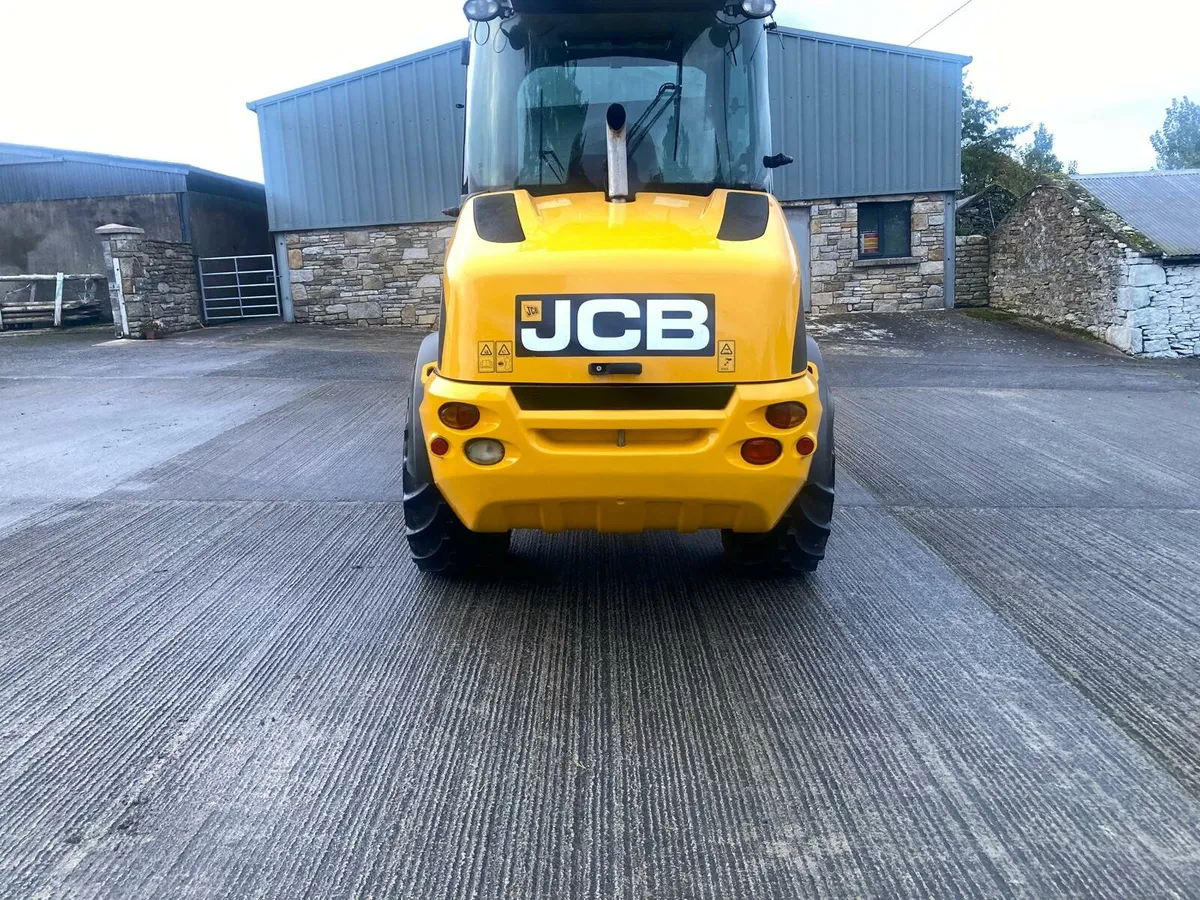 JCB TM220 - Image 2