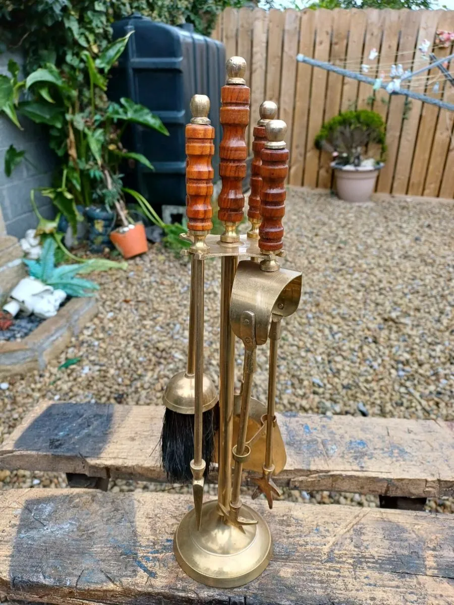 Vintage Brass Companion Set - Image 2