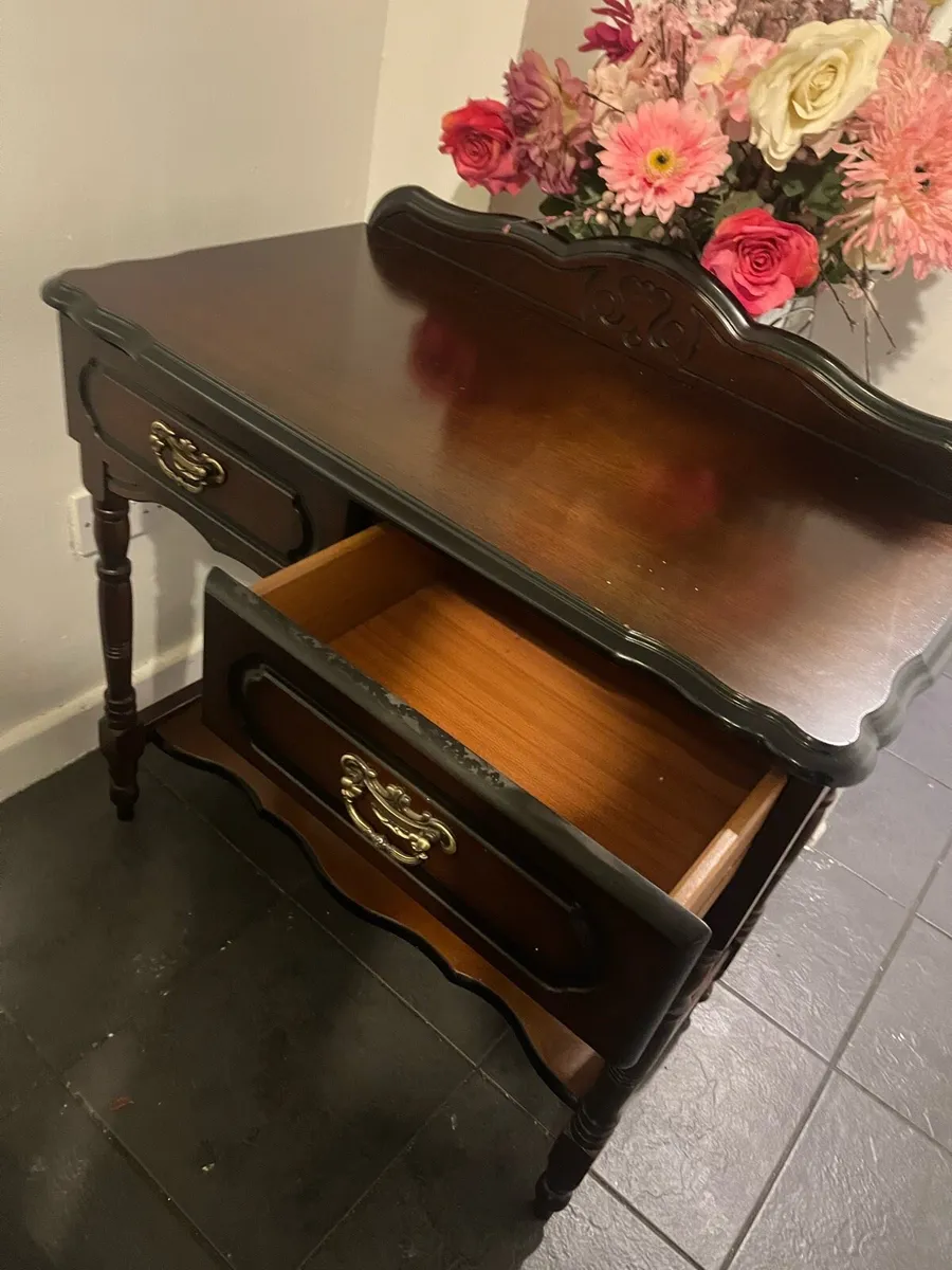 Universal side table - Image 3
