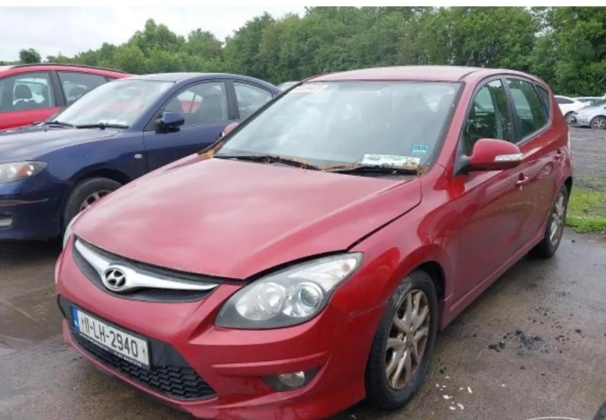 Car - Image 3