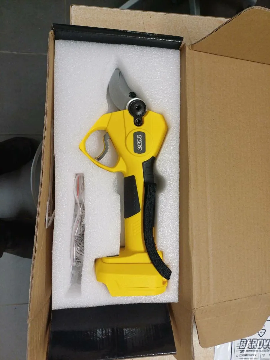 New Bravo Battery Pruning Shears - Image 2