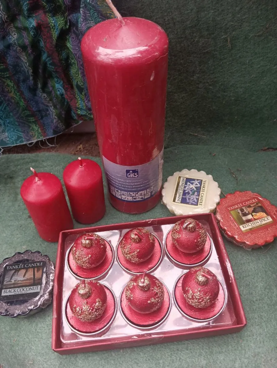 Selection of candles - Image 2