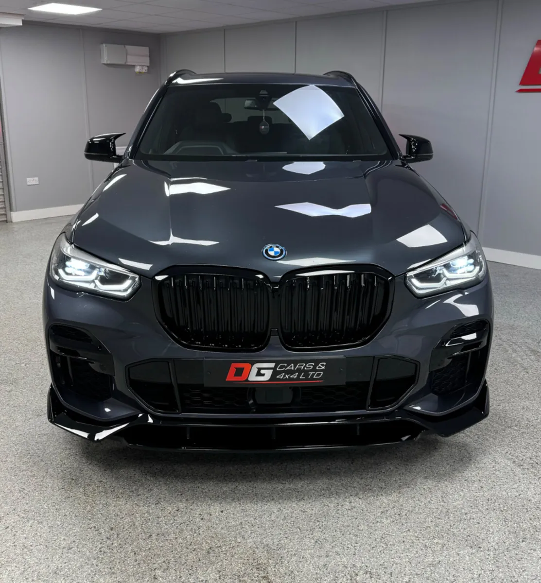 2021 BMW X5 3.0 M Sport 45E X Drive Automatic - Image 2