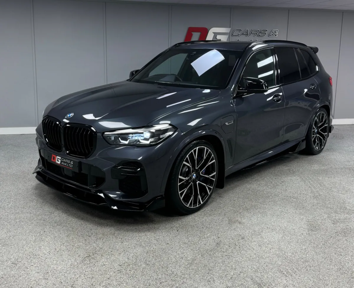 2021 BMW X5 3.0 M Sport 45E X Drive Automatic - Image 3