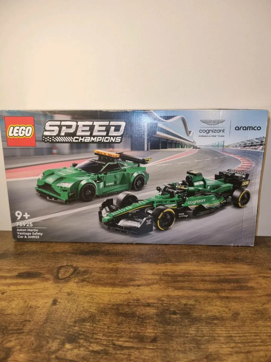 Lego Speed Champions 76925 - Image 1