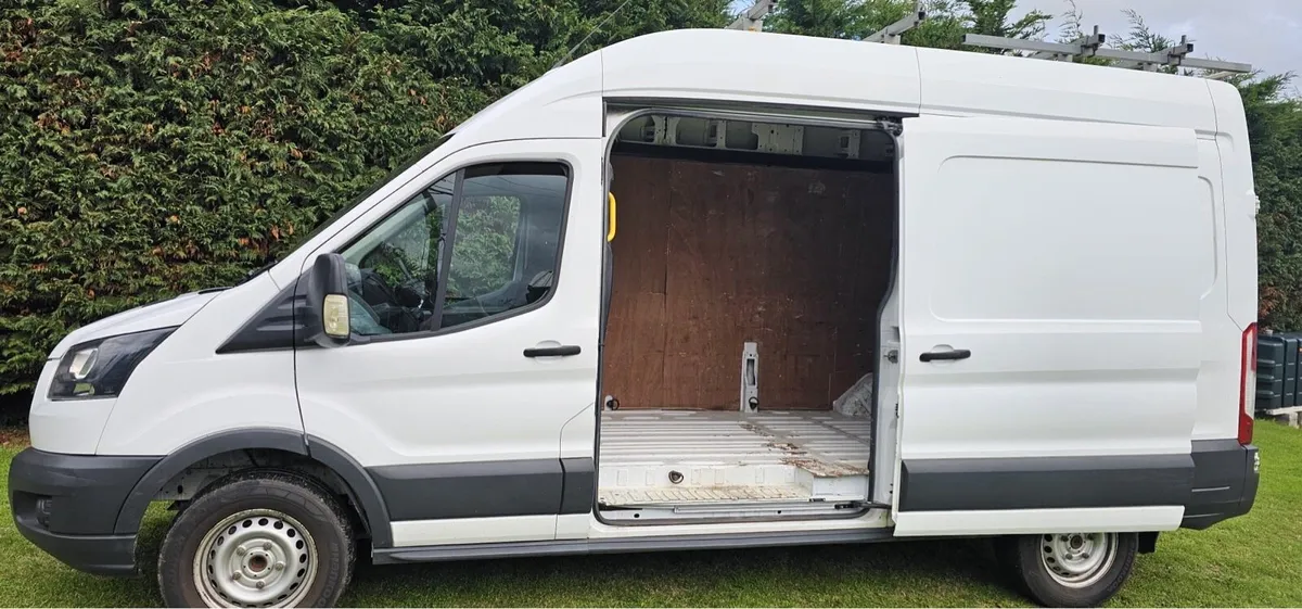 2017 Ford Transit - Image 4