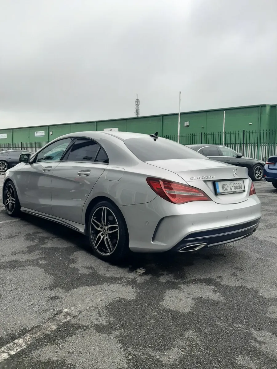 Mercedes-Benz CLA220d AMG Line 2.2D Turbo - Image 2
