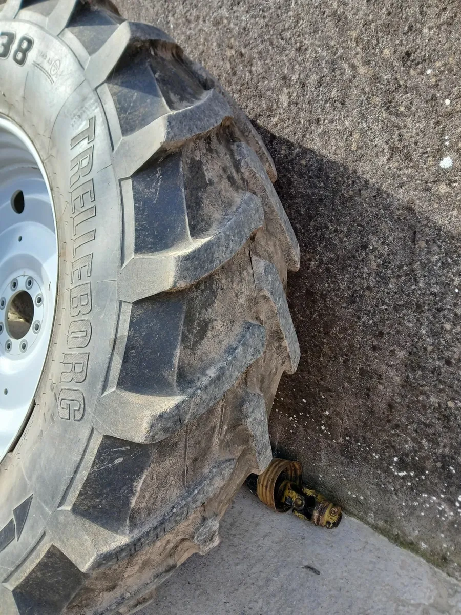 Massey Tractor Wheels - Image 2