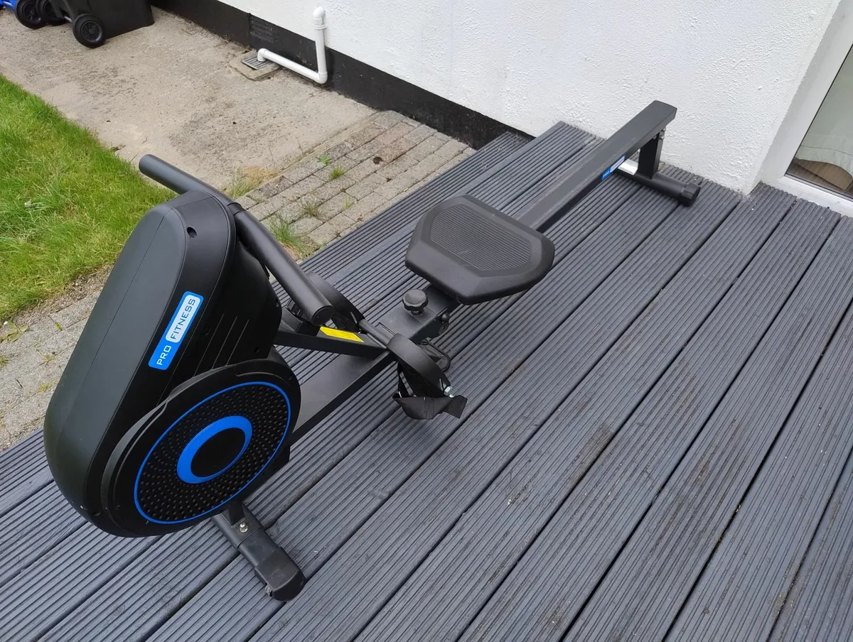 Magnetic Rowing Machine - Image 2