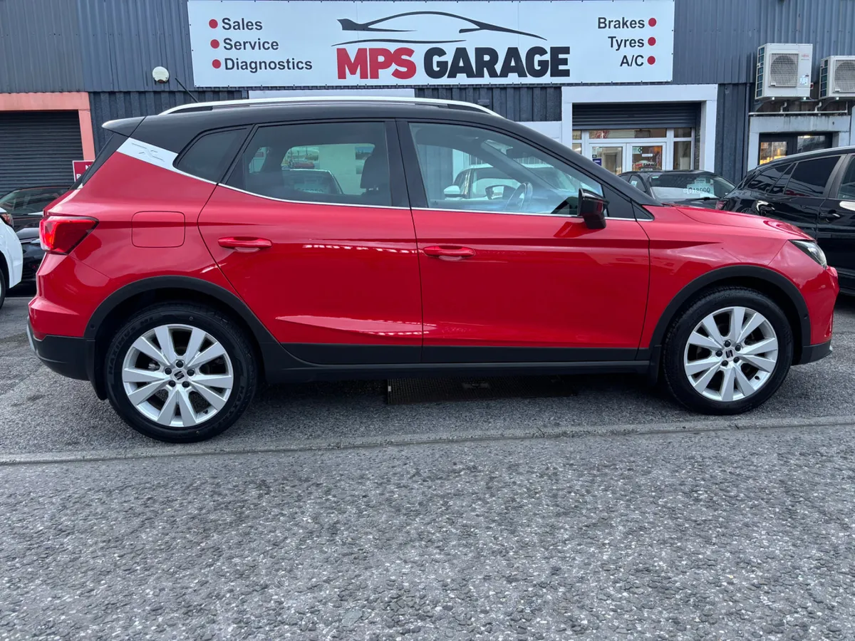 2022 SEAT Arona 1.0TSI 110hp  EXPERIENCE - Image 1