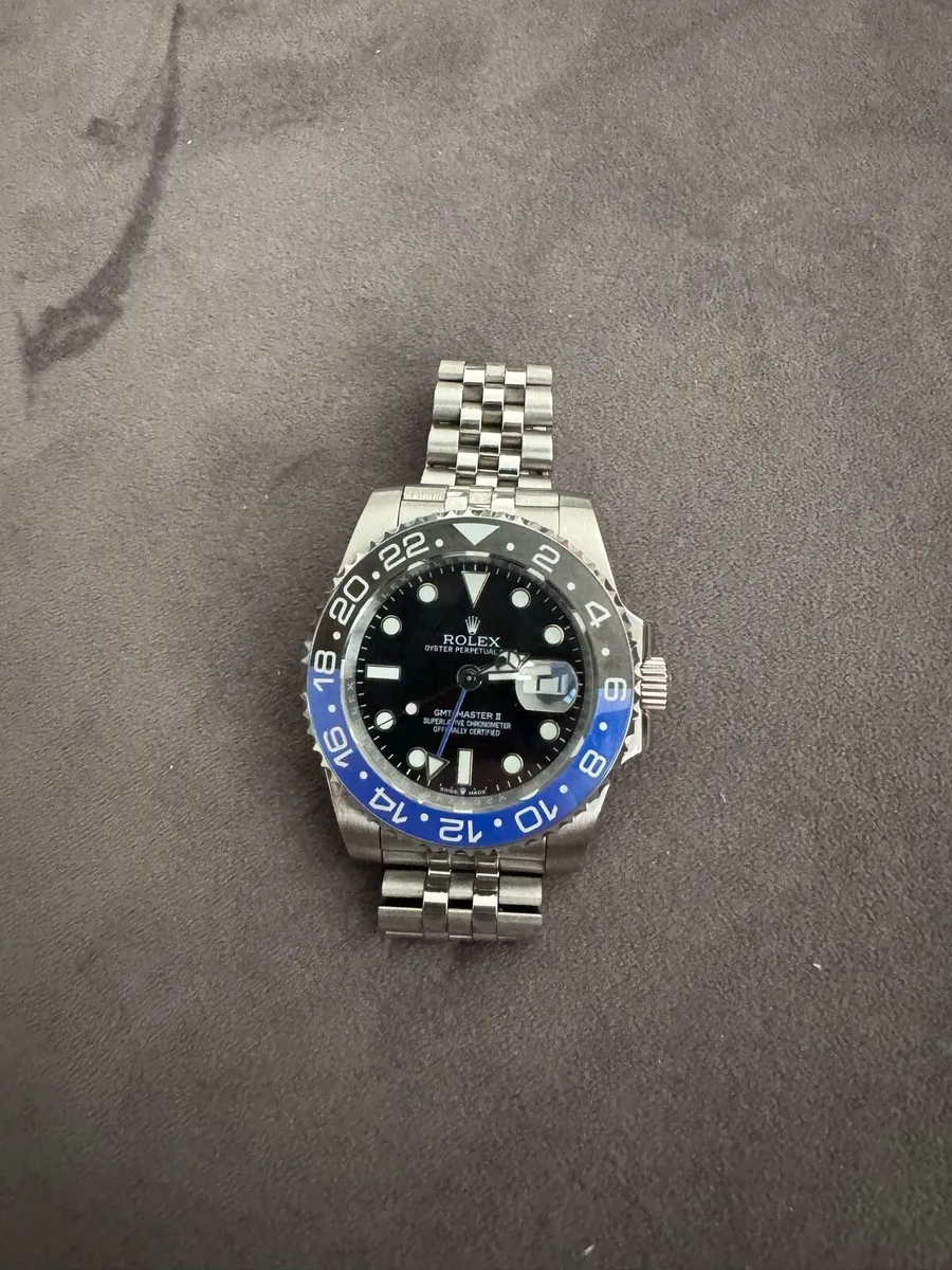 Watch for sale - Image 1