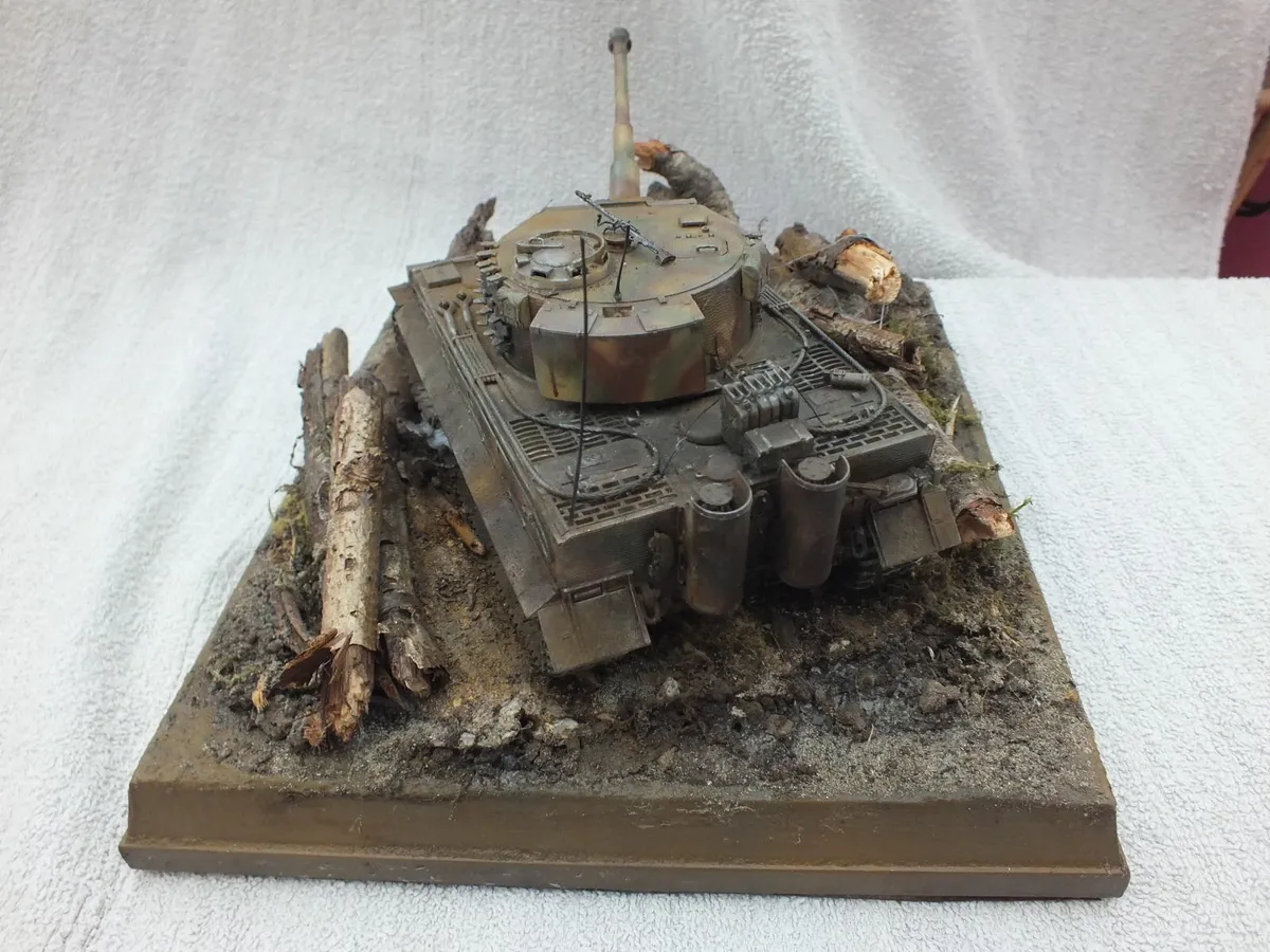 2 WW1 Model Tanks and Armoured vehicle - Image 3