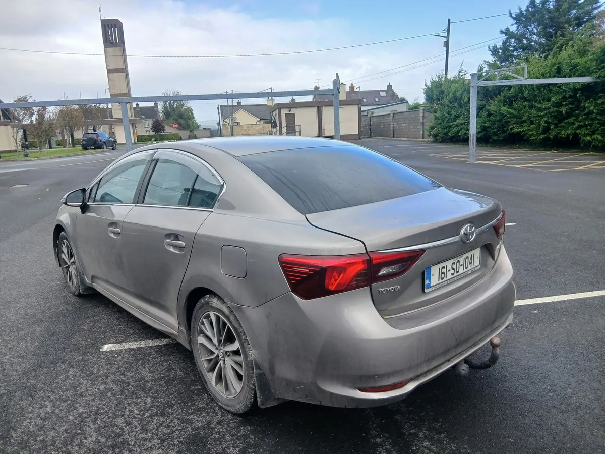 2016 Toyota avensis - Image 3