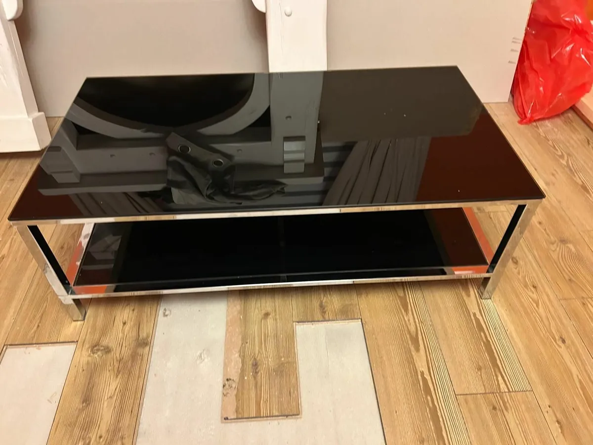 Glass coffee table/TV stand - Image 3