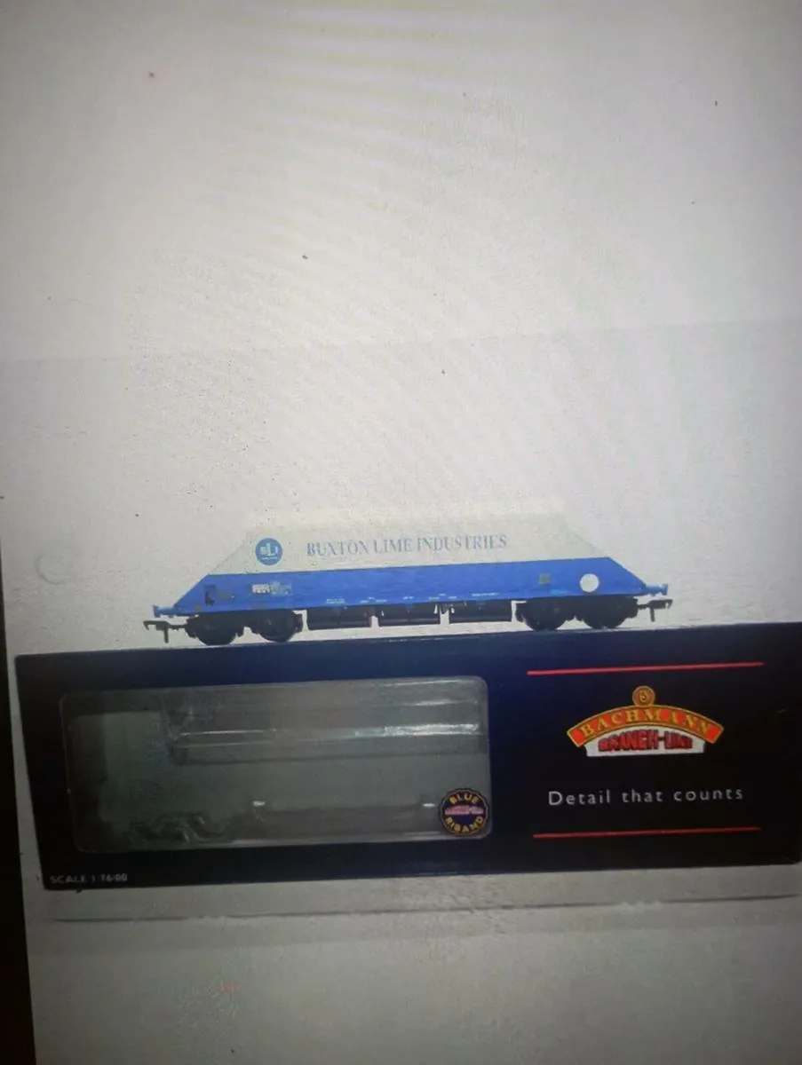 BACHMANN 37-327 A 90 TONNE HOPPER WAGON - Image 1