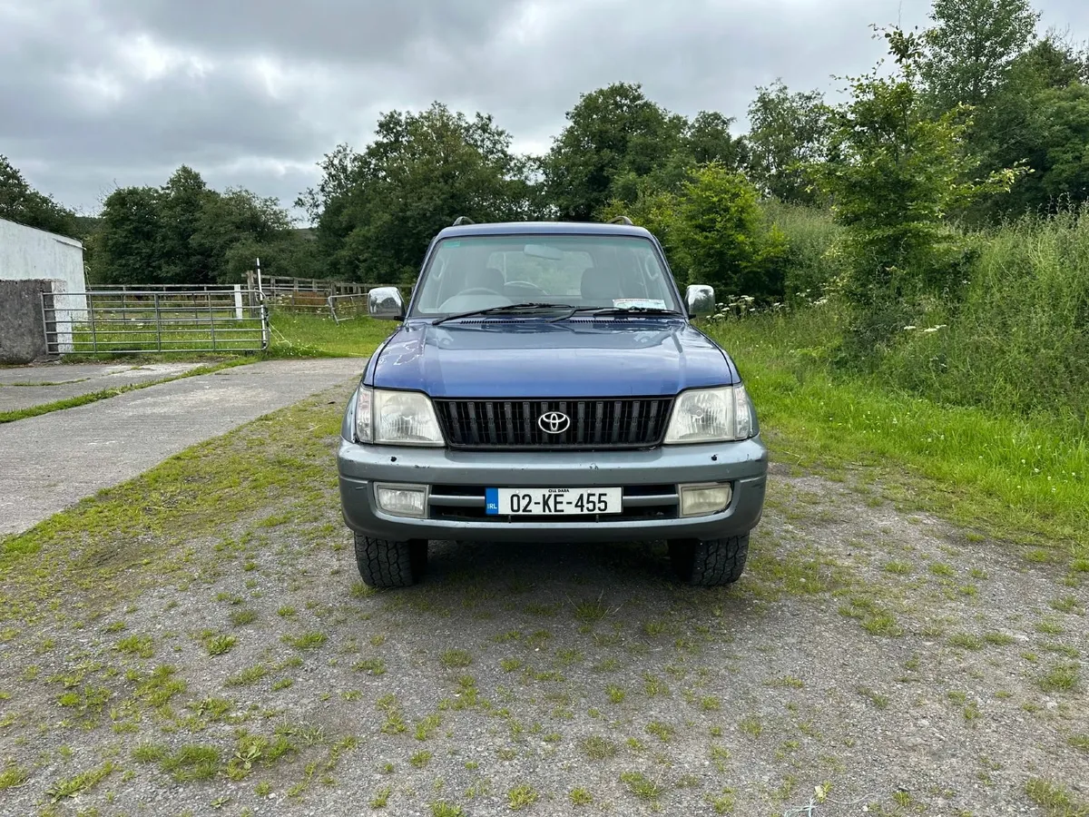 Toyota Land Cruiser 2002 - Image 3