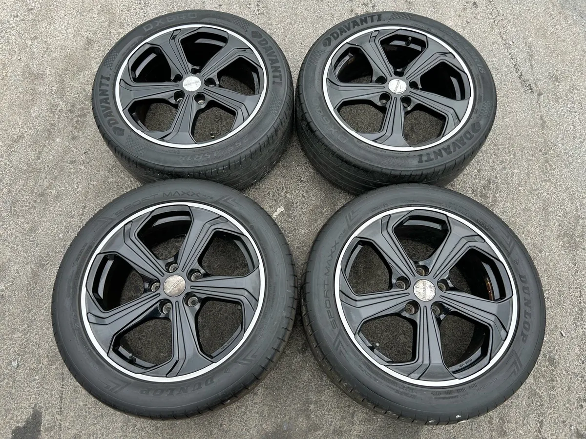 Vw transporter sport line alloy wheels 18inch - Image 1
