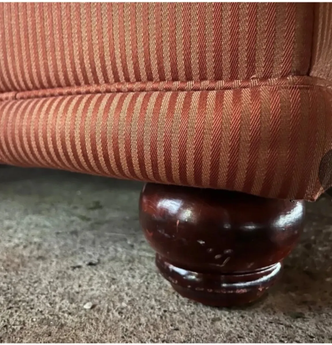 Couch - Image 3