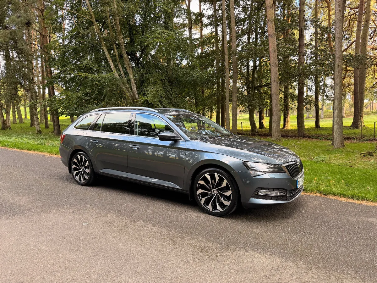 Skoda Superb C Style 2.0 TDI DSG Estate - Image 1