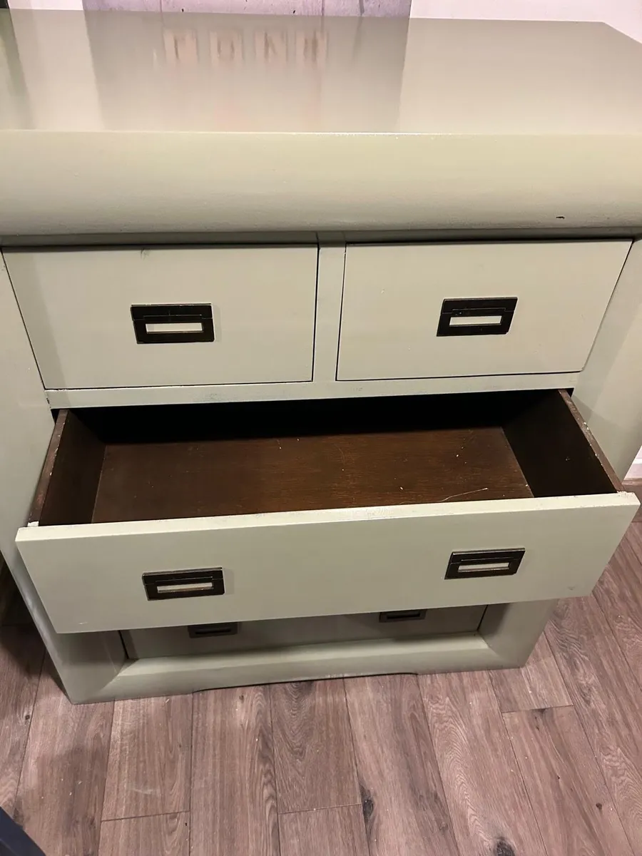 Chest of drawers - Image 3