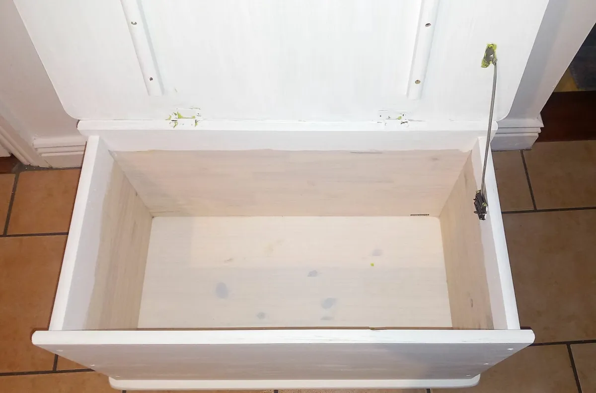 White Wooden Storage Box with Lid - Image 2