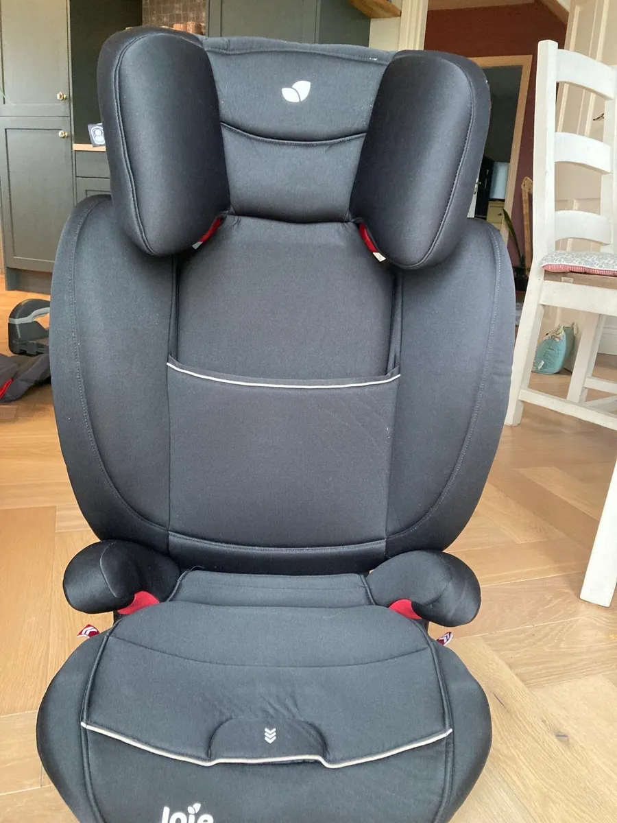 Car Seat - Image 2