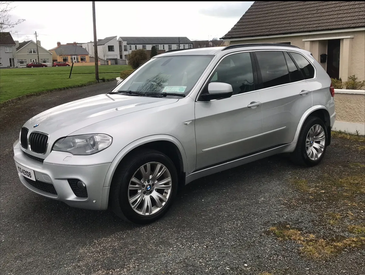 BMW X5 - Image 1
