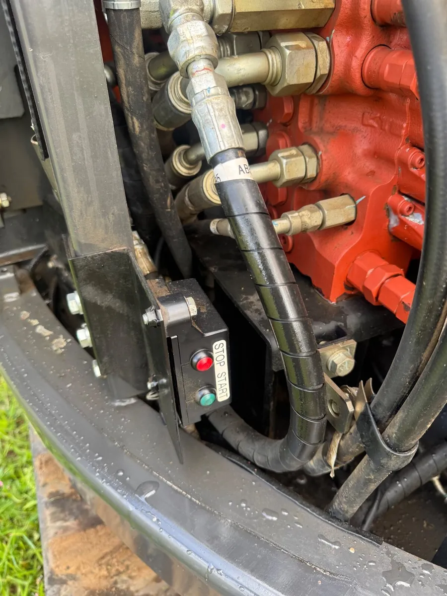 Hitachi 85us 2019 - Image 4