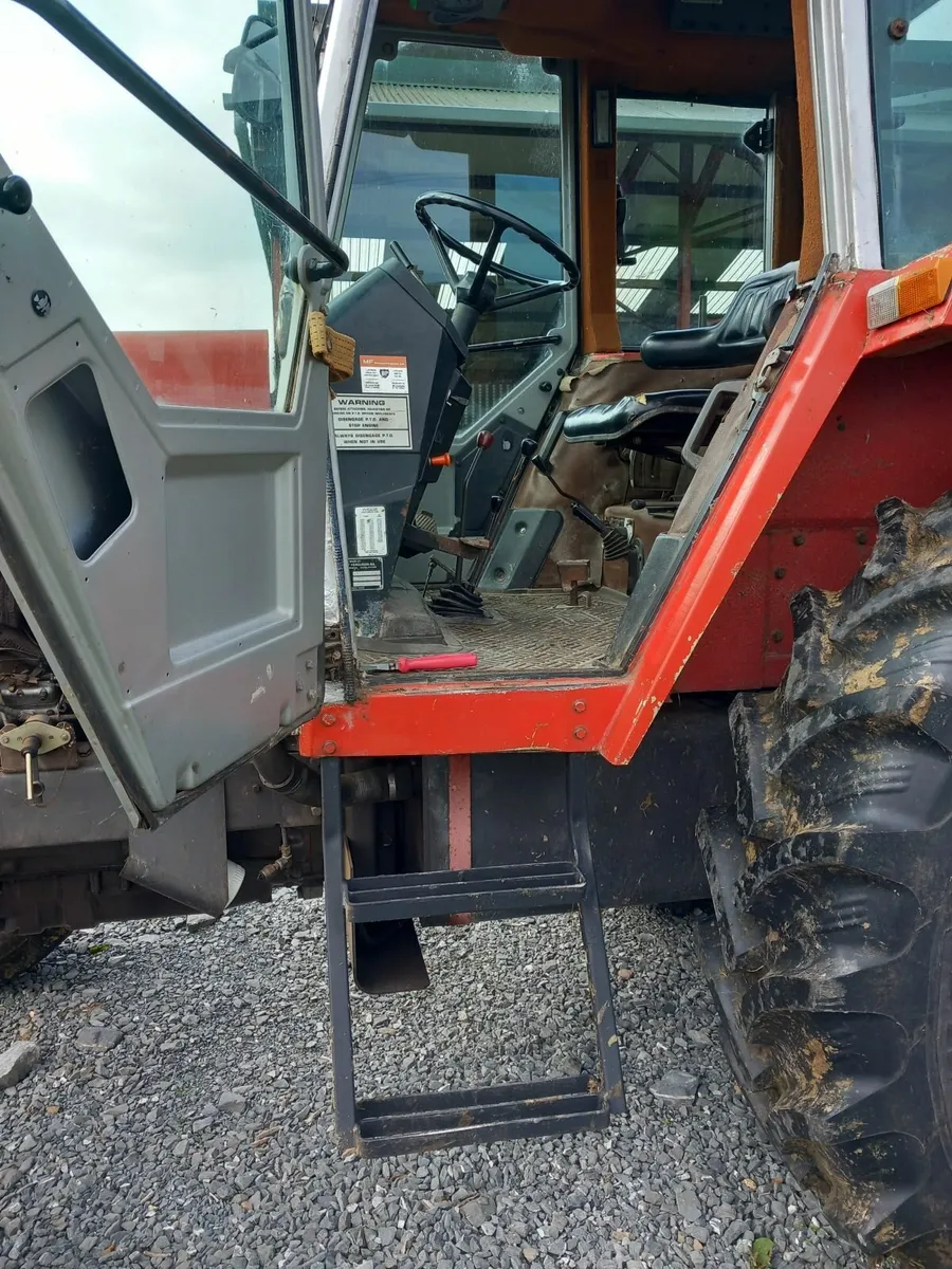 Massey Ferguson  1984 - Image 2