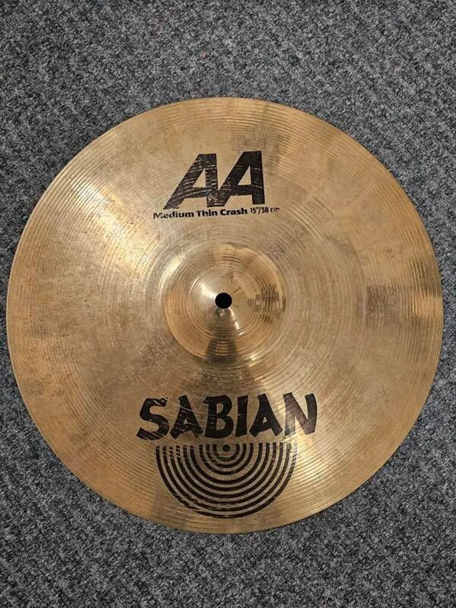 Sabian AA 15" Medium Thin crash cymbal - Image 1